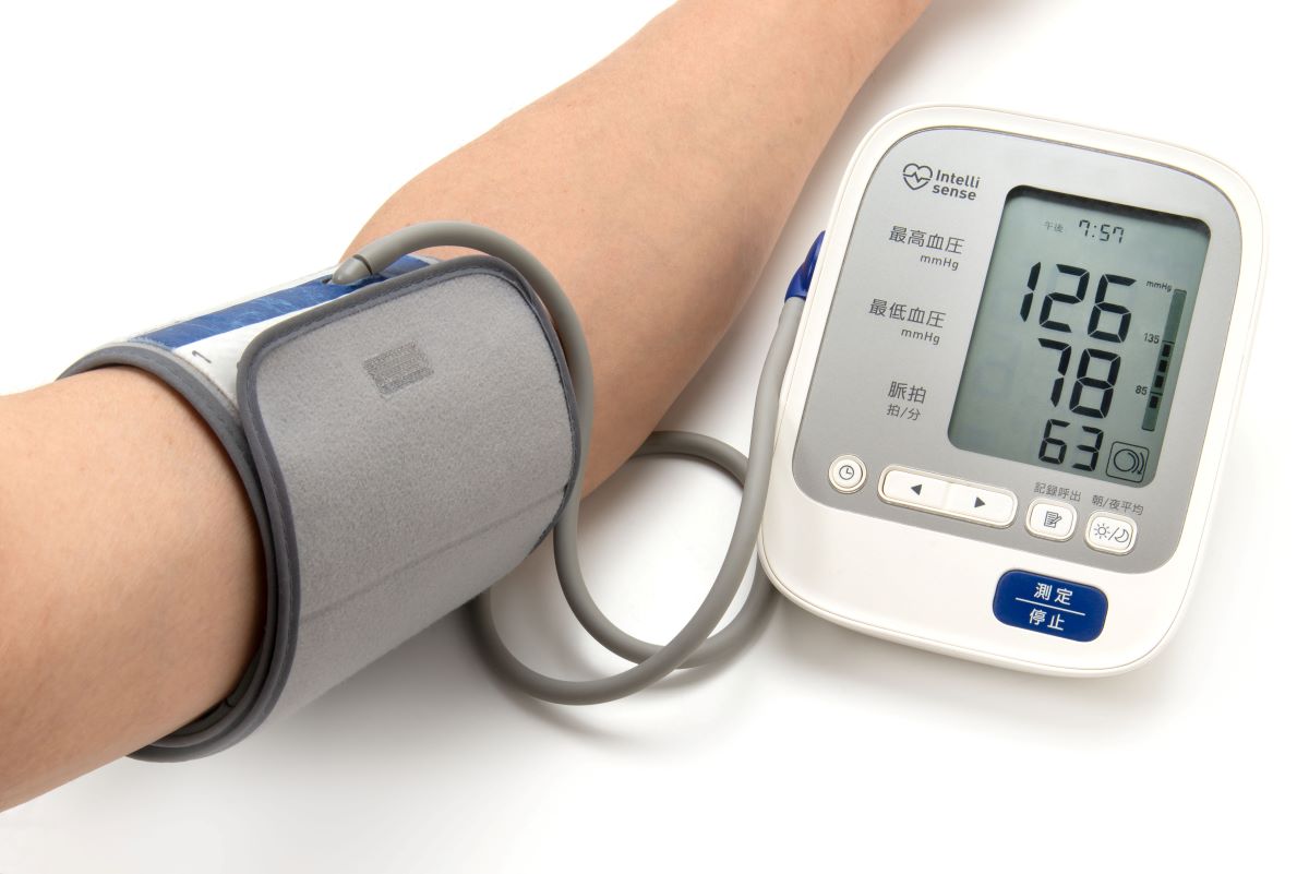 血圧計の選び方は？製品の種類や、血圧測定をする際のポイントを解説